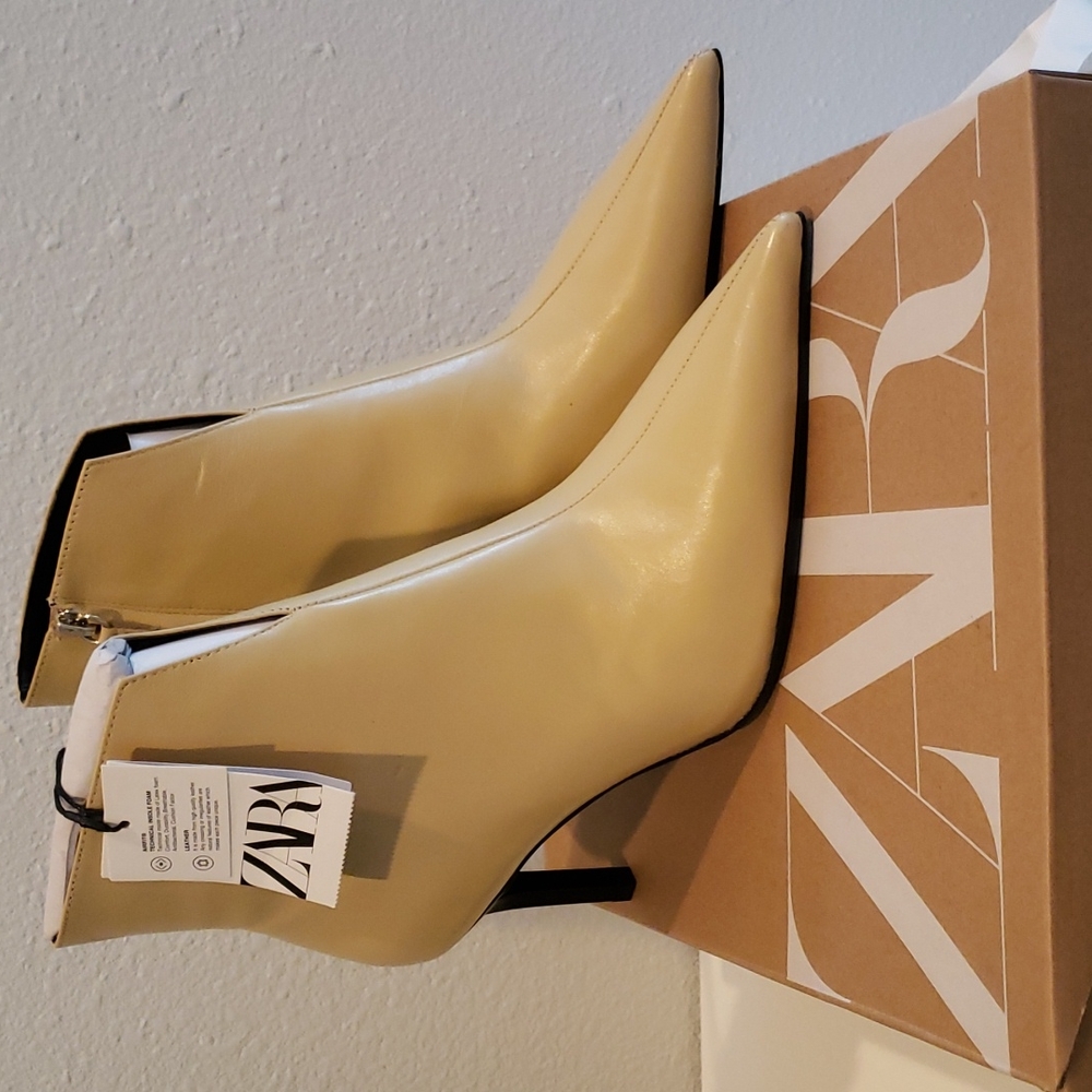 🚨 Flash Sale 🚨ZARA Booties